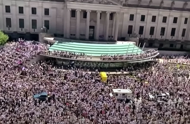 Black Trans Lives Rally. Exterior of museum with thousands of people standing outside.