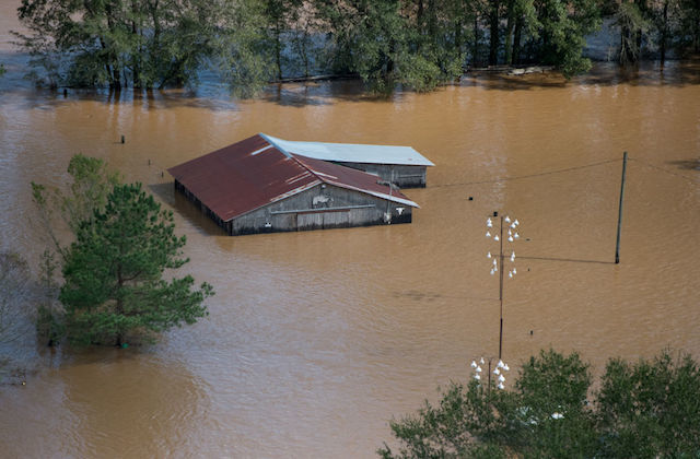 Carolinas Face Flooding After Hurricane Florence Lumbers Through States
