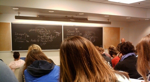 Oppose critical thinking picture