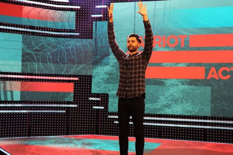 Watch Hasan Minhaj On The Problem With Ice Colorlines